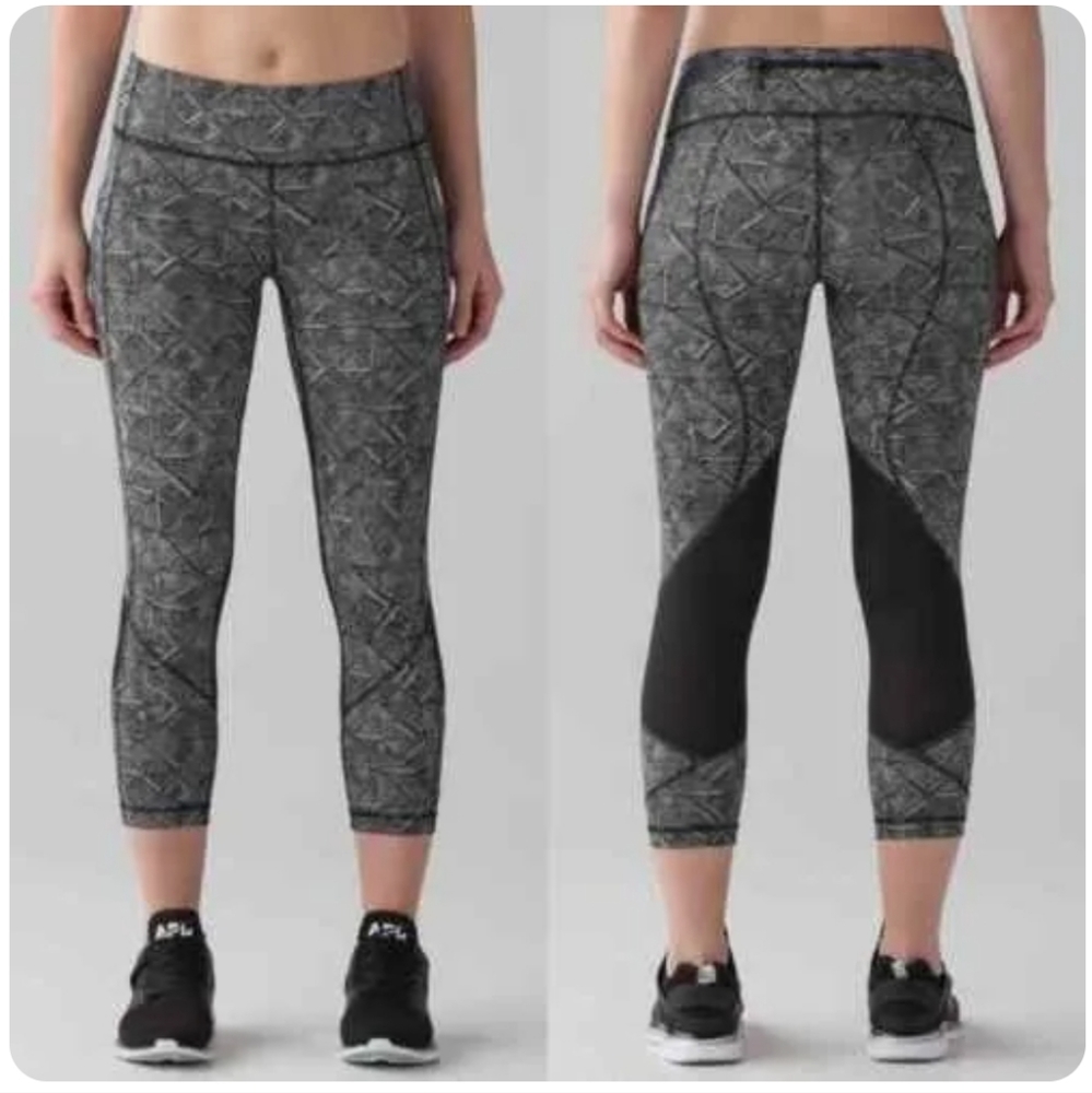 Lululemon Pace Rival Crop 22"